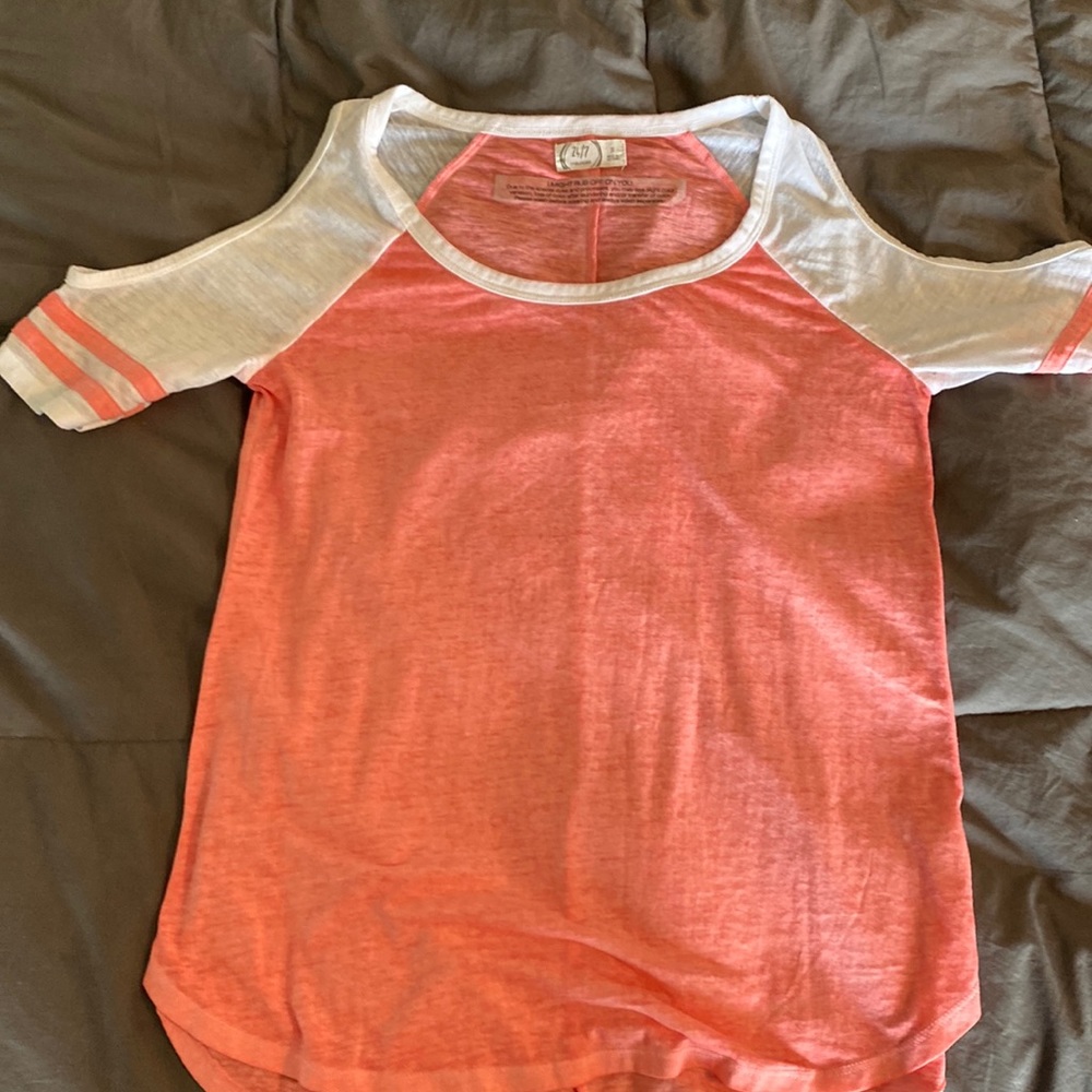 Cute top!
